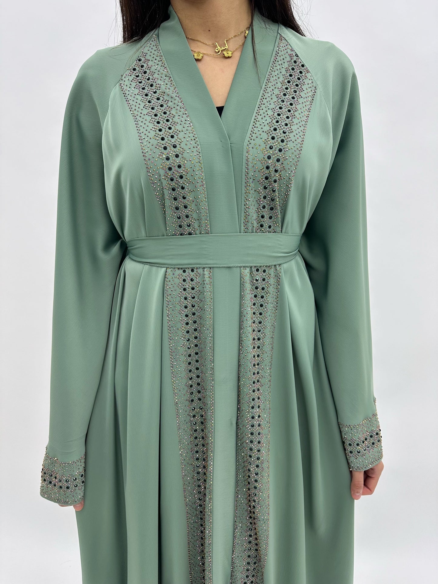Abaya Dubai Alya – Vert sauge MaraAbaya
