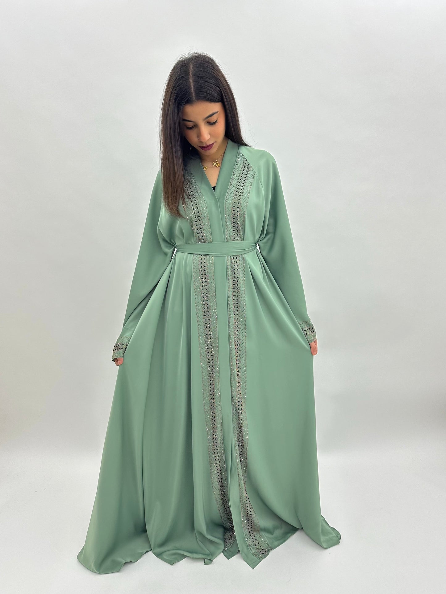 Abaya Dubai Alya – Vert sauge MaraAbaya