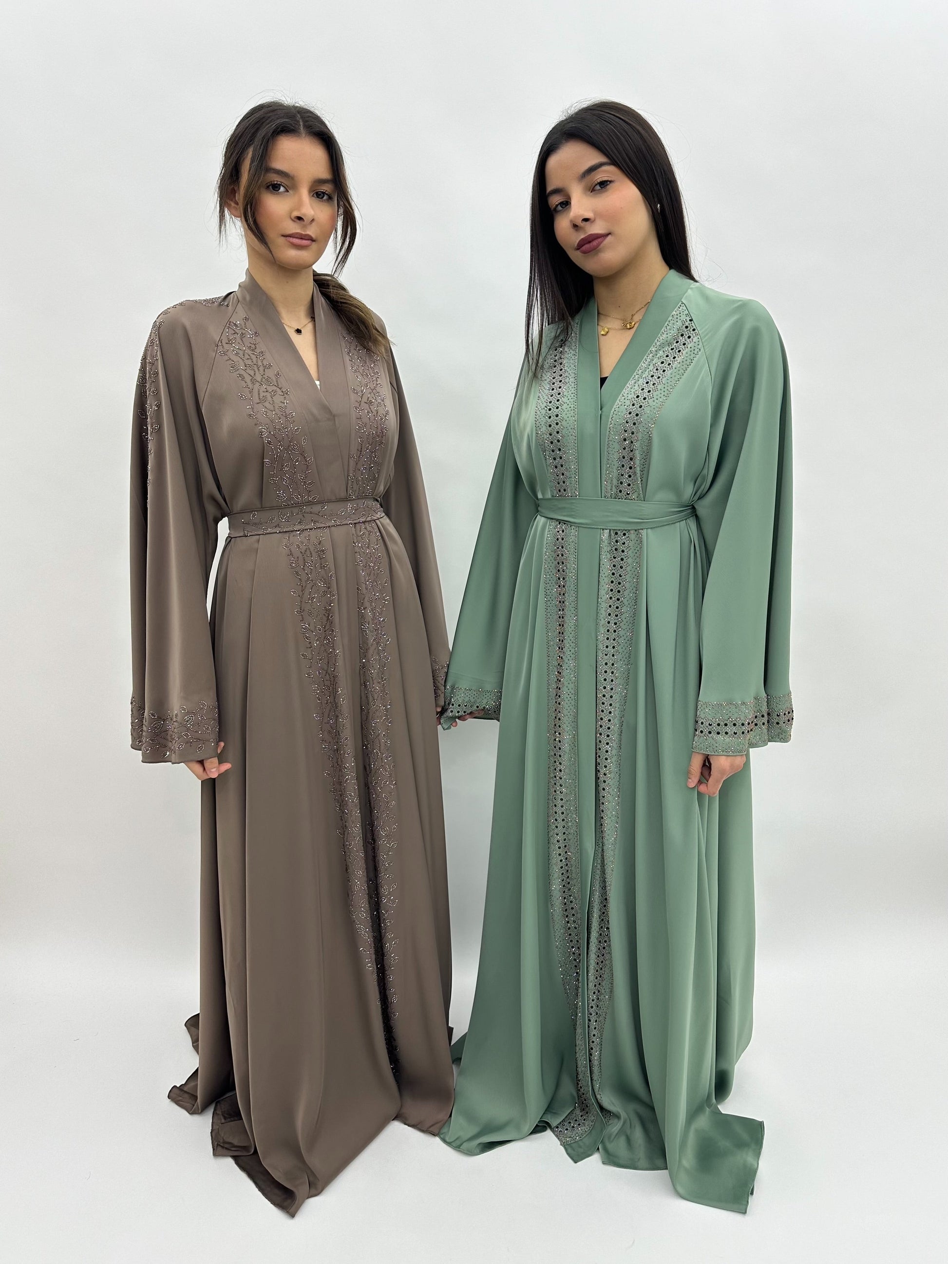 Abaya Dubai Hayat – Taupe MaraAbaya