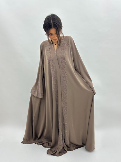 Abaya Dubai Hayat – Taupe MaraAbaya