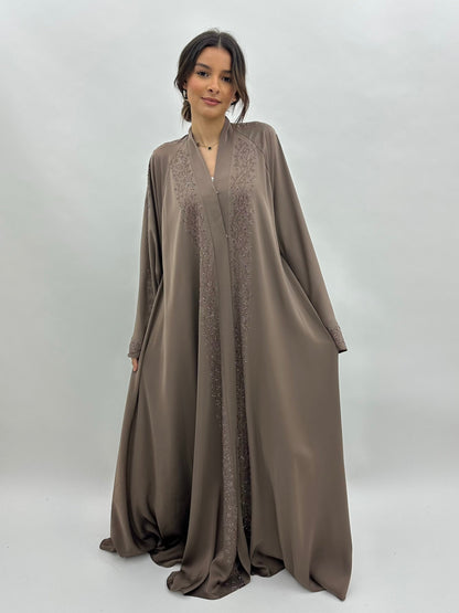 Abaya Dubai Hayat – Taupe MaraAbaya